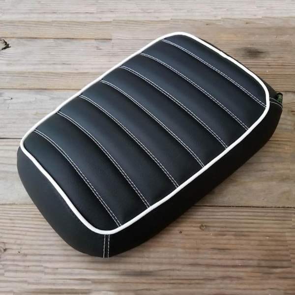 Black Tuck and Roll . Ruckus Seat